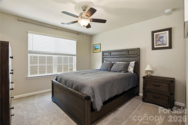 124 Van Gogh Trail, Mount Holly, NC 28120