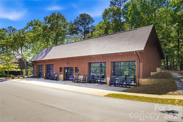 124 Van Gogh Trail, Mount Holly, NC 28120