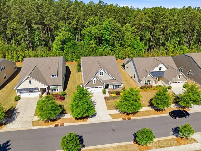 124 Van Gogh Trail, Mount Holly, NC 28120