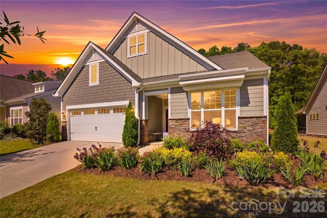 124 Van Gogh Trail, Mount Holly, NC 28120
