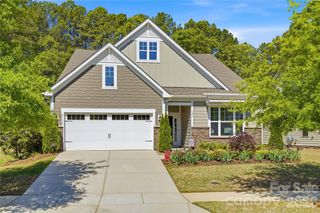124 Van Gogh Trail, Mount Holly, NC 28120