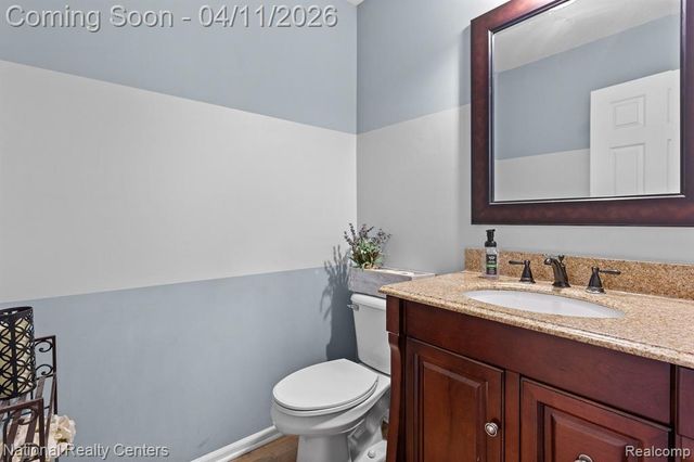 316 Lenox Lane, Brighton, MI 48114