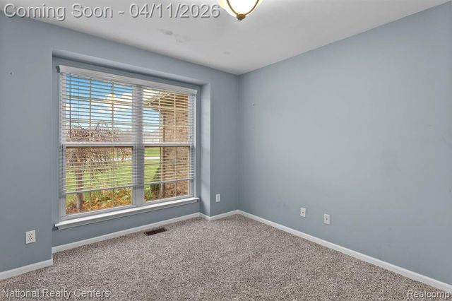 316 Lenox Lane, Brighton, MI 48114