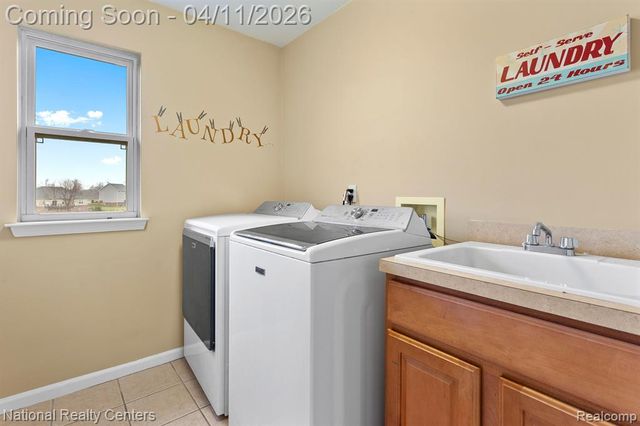 316 Lenox Lane, Brighton, MI 48114