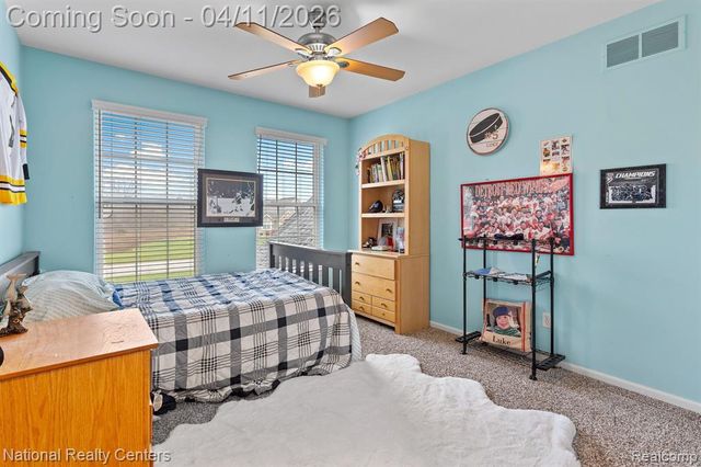 316 Lenox Lane, Brighton, MI 48114