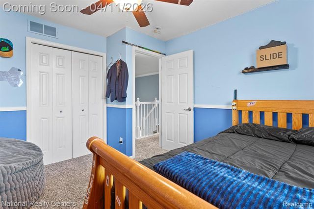 316 Lenox Lane, Brighton, MI 48114