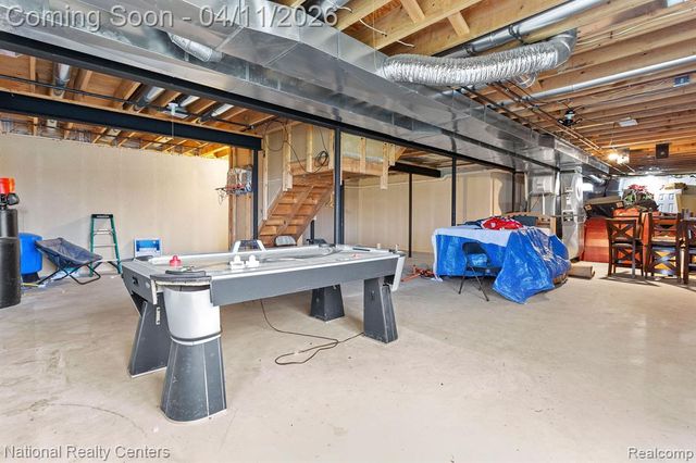 316 Lenox Lane, Brighton, MI 48114