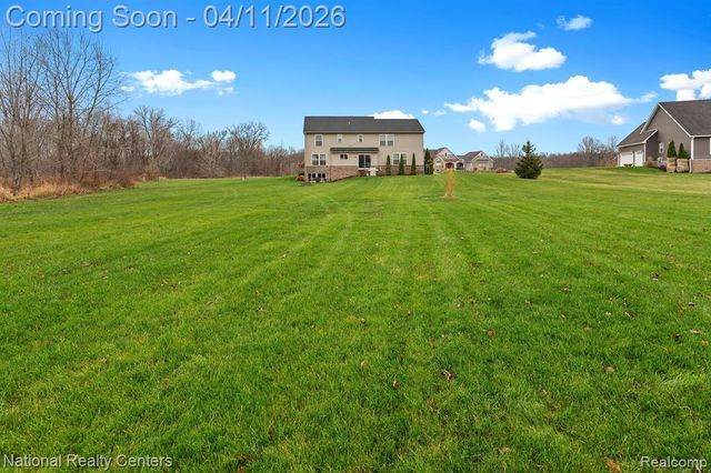 316 Lenox Lane, Brighton, MI 48114