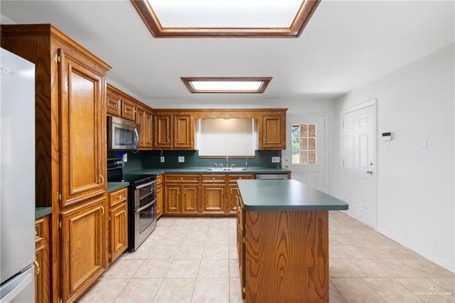 4822 E Canton Road, Edinburg, TX 78542