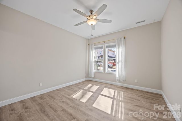 88 Winston Avenue, Asheville, NC 28803