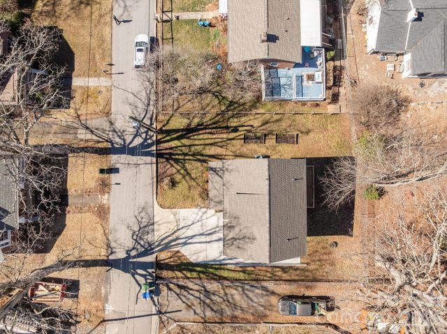 88 Winston Avenue, Asheville, NC 28803