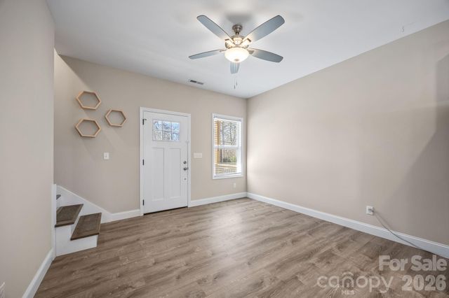 88 Winston Avenue, Asheville, NC 28803