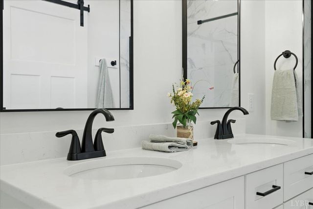 196 Kentmoor Farm Road, Madison Heights, VA 24572