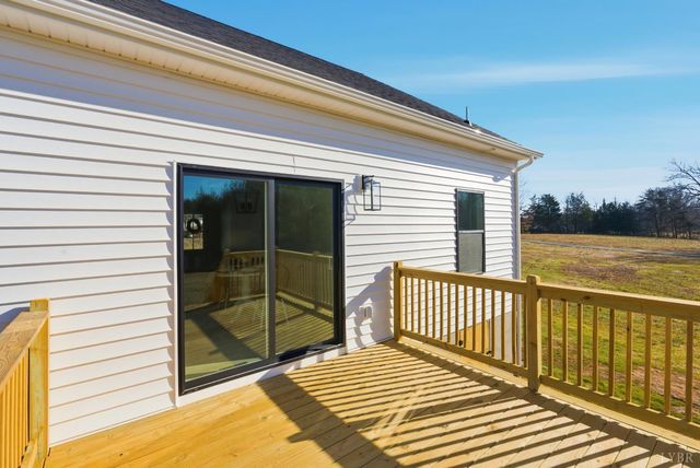 196 Kentmoor Farm Road, Madison Heights, VA 24572