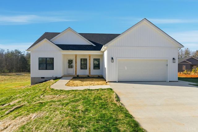 196 Kentmoor Farm Road, Madison Heights, VA 24572