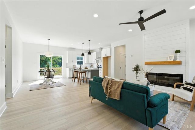 196 Kentmoor Farm Road, Madison Heights, VA 24572