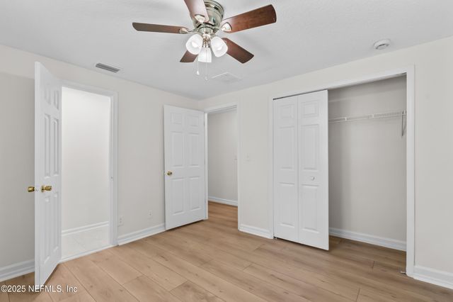 1457 BASSETT Road, Jacksonville, FL 32208