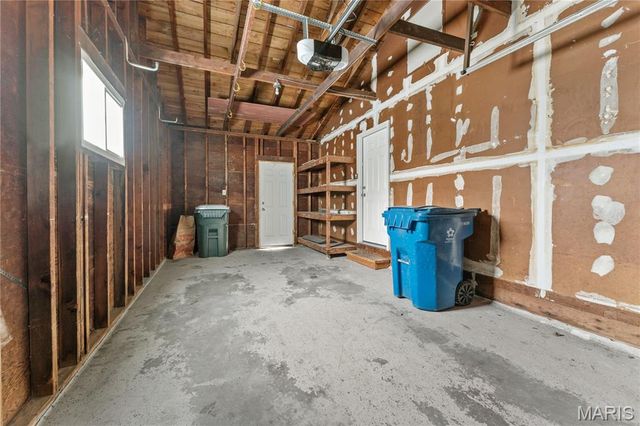 608 Holiday Avenue, Hazelwood, MO 63042