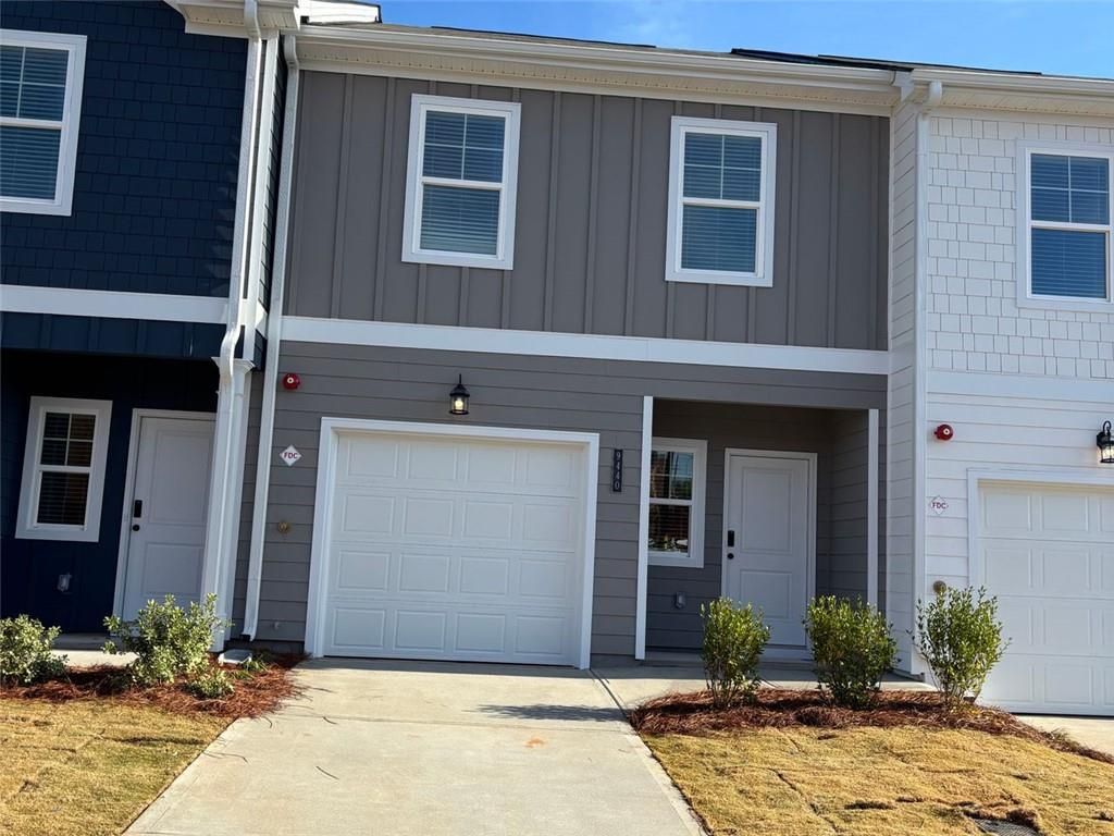 9440 Maple Grove Lane, Jonesboro, GA 30328