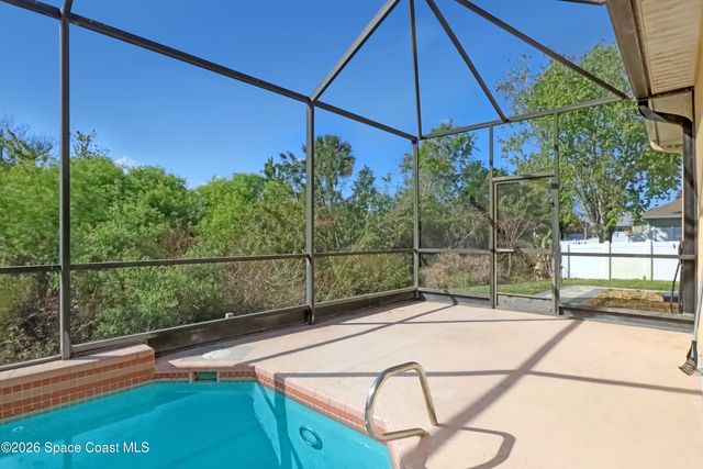 4958 Alamanda Drive, Melbourne, FL 32940