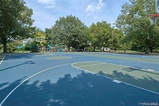 218 Carroll Avenue, Mamaroneck, NY 10543