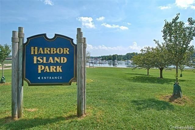 218 Carroll Avenue, Mamaroneck, NY 10543