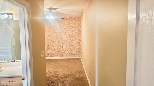 239 Duke St Unit 305, Norfolk, VA 23510