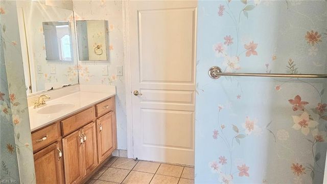239 Duke St Unit 305, Norfolk, VA 23510