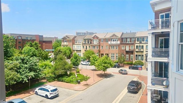 239 Duke St Unit 305, Norfolk, VA 23510