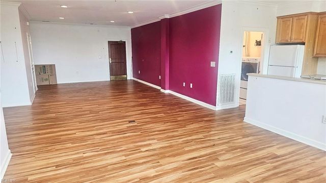 239 Duke St Unit 305, Norfolk, VA 23510