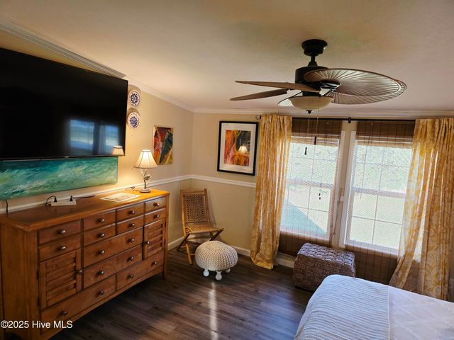 1873 Highway 101, Beaufort, NC 28516