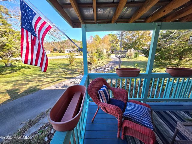 1873 Highway 101, Beaufort, NC 28516