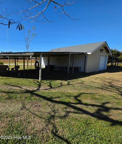 1873 Highway 101, Beaufort, NC 28516