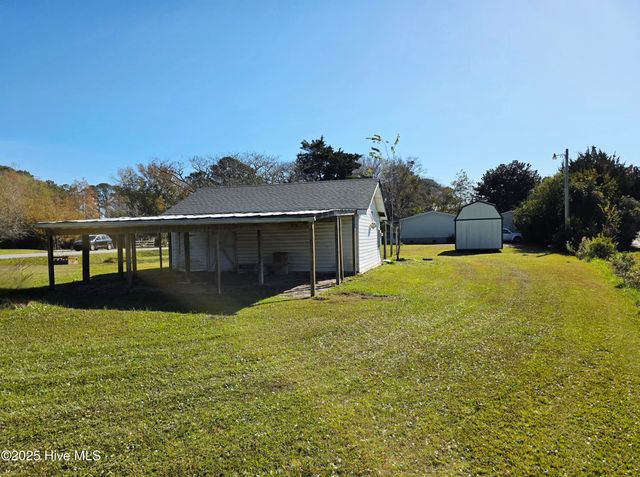 1873 Highway 101, Beaufort, NC 28516