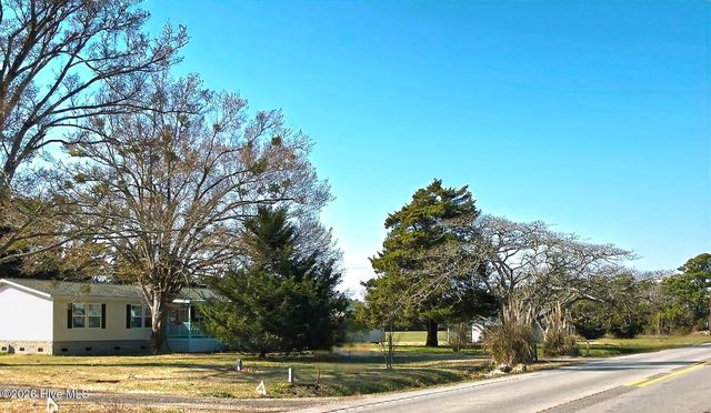 1873 Highway 101, Beaufort, NC 28516