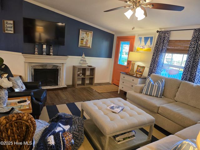 1873 Highway 101, Beaufort, NC 28516