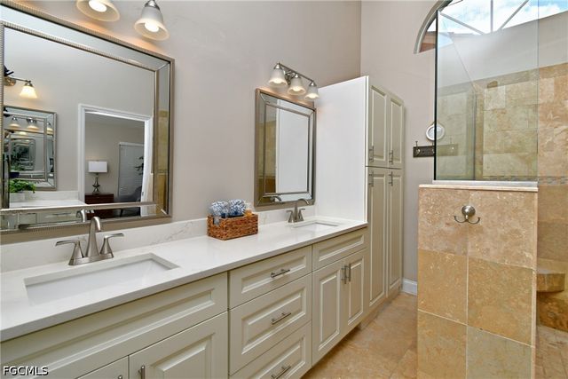 16238 Kelly Woods DR, Fort Myers, FL 33908