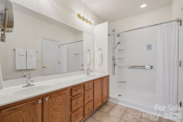 10729 Yellow Tail Court, Charlotte, NC 28270