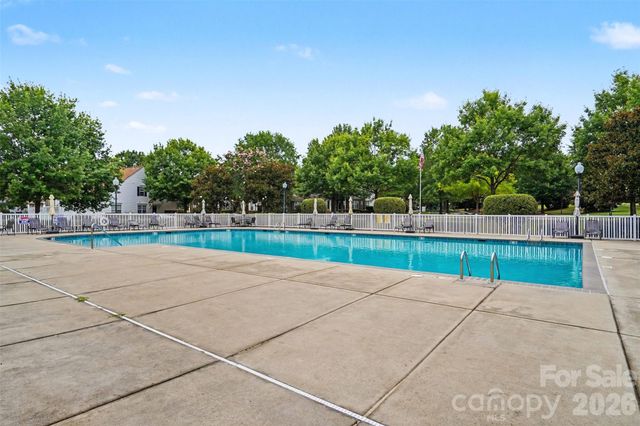 10729 Yellow Tail Court, Charlotte, NC 28270