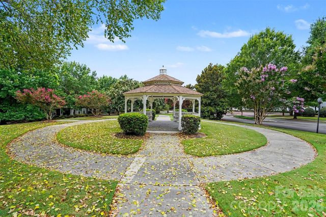 10729 Yellow Tail Court, Charlotte, NC 28270