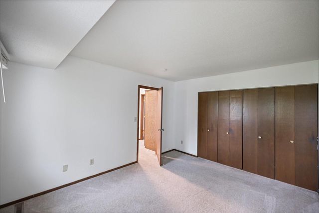 3656 Brookdale Drive N, Brooklyn Park, MN 55443