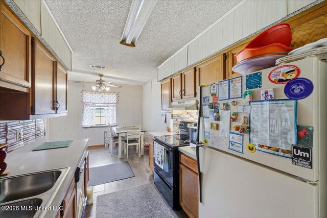 4615 Wyndallwood Drive, Jackson, MS 39212