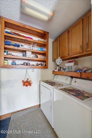 4615 Wyndallwood Drive, Jackson, MS 39212