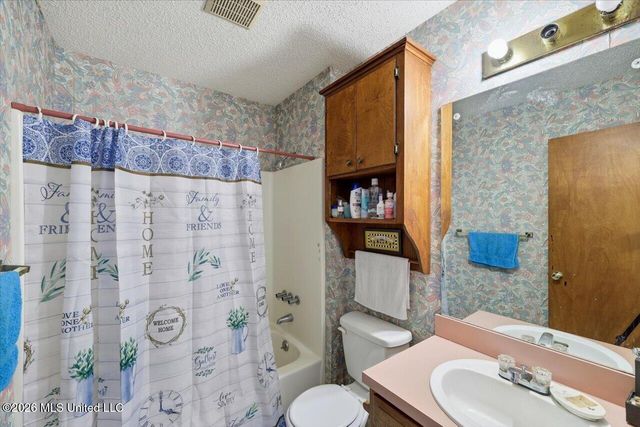 4615 Wyndallwood Drive, Jackson, MS 39212