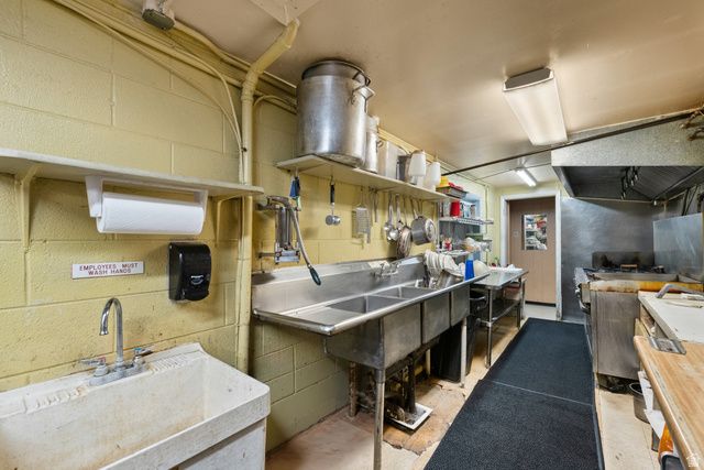 16 W 4800 S, Millcreek, UT 84107