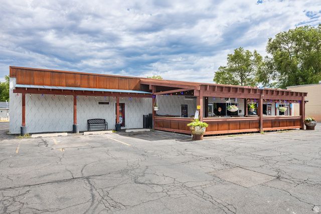16 W 4800 S, Millcreek, UT 84107