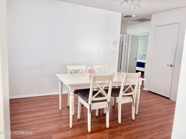 945B Liverpool Circle, Manchester, NJ 08759