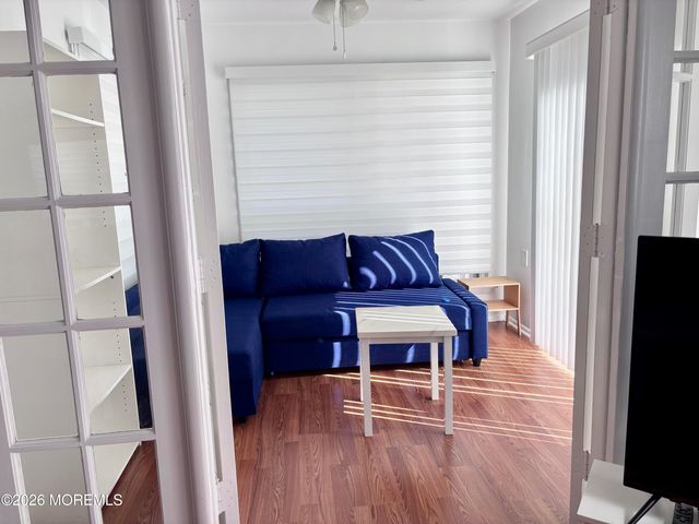 945B Liverpool Circle, Manchester, NJ 08759