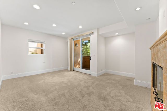 16123 W Sunset Boulevard 101, Pacific Palisades (los Angeles), CA 90272