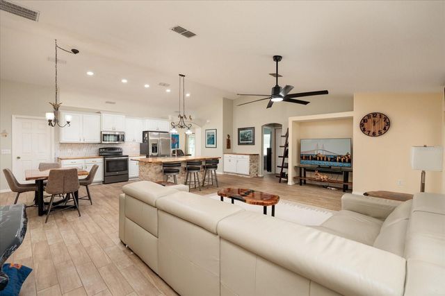 8343 NITTANY ROAD, Weeki Wachee, FL 34613